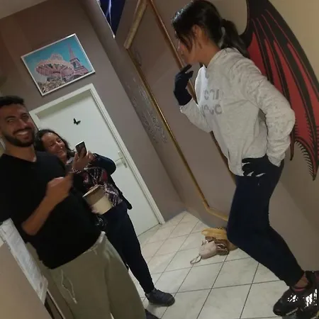 Hurricane ホステル *