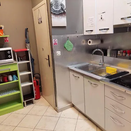 Hurricane Хостел *